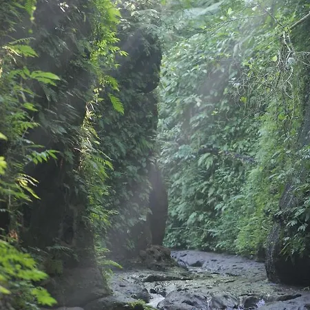 Pramana Giri Kusuma Hotel