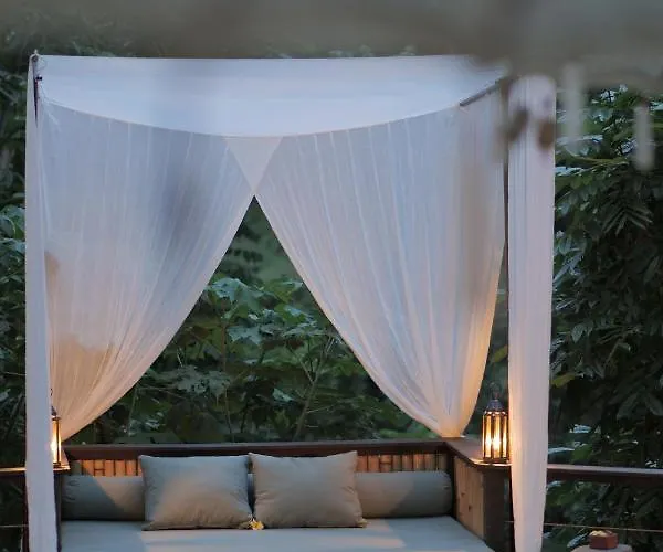 Pramana Giri Kusuma 4*