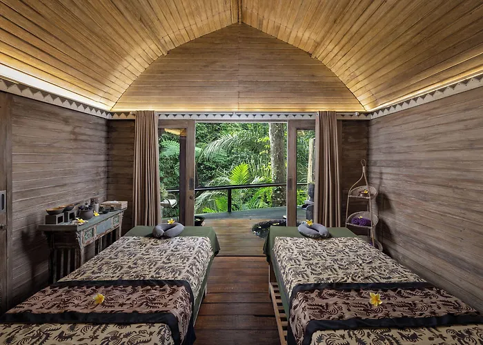 Pramana Giri Kusuma 4*