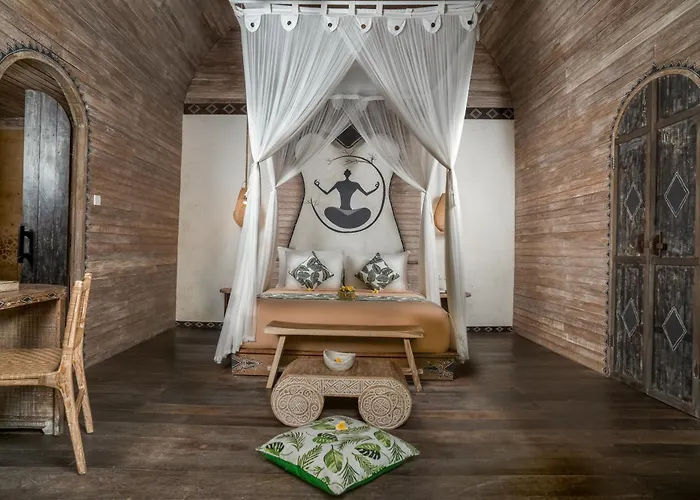 Pramana Giri Kusuma 4*